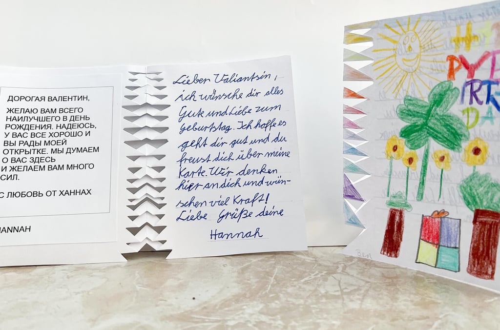 Hannah aus der 3. Klasse an der Grundschule in Görzig hat an Valiantsin geschrieben, der in Weißrussland inhaftiert ist.