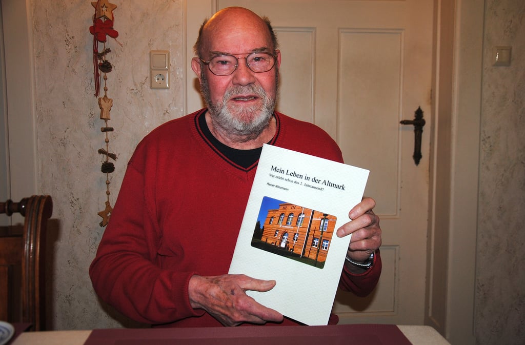 In "Mein Leben in der Altmark" hat Rainer Klinzmann auch einige historische Dokumente zur Geschichte des Beetzendorfer Gymnasiums verewigt.