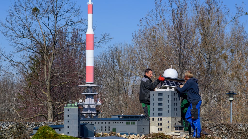 Die Saison im Bürger- und Miniaturenpark Wernigerode beginnt am 09. April 2022. Dann werden rund 60 Harzer Miniatur-Sehenswürdigkeiten und Eisenbahnen wieder zu sehen sein. Foto:
