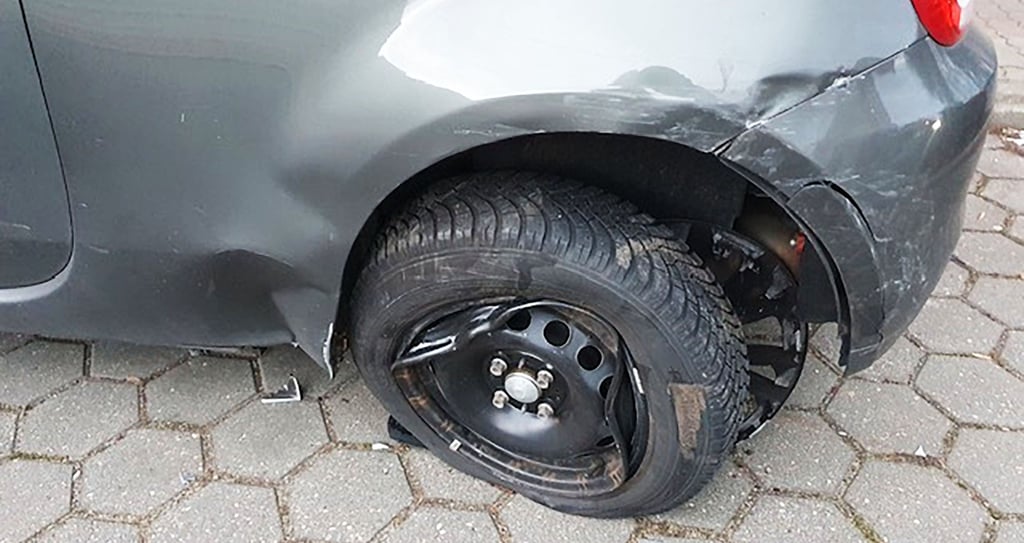 Das Auto von Horst Schneider ist ein Totalschaden. Inzwischen hat er es verkauft.
