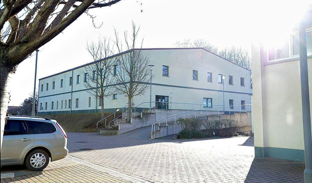 Die geschlossene Sporthalle in Löderburg hat Konfliktpotenzial auch im Wahlkampf.