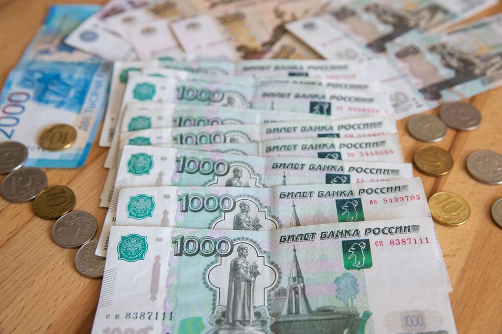 Gaslieferungen aus Russland müssen künftig in Rubel bezahlt werden.