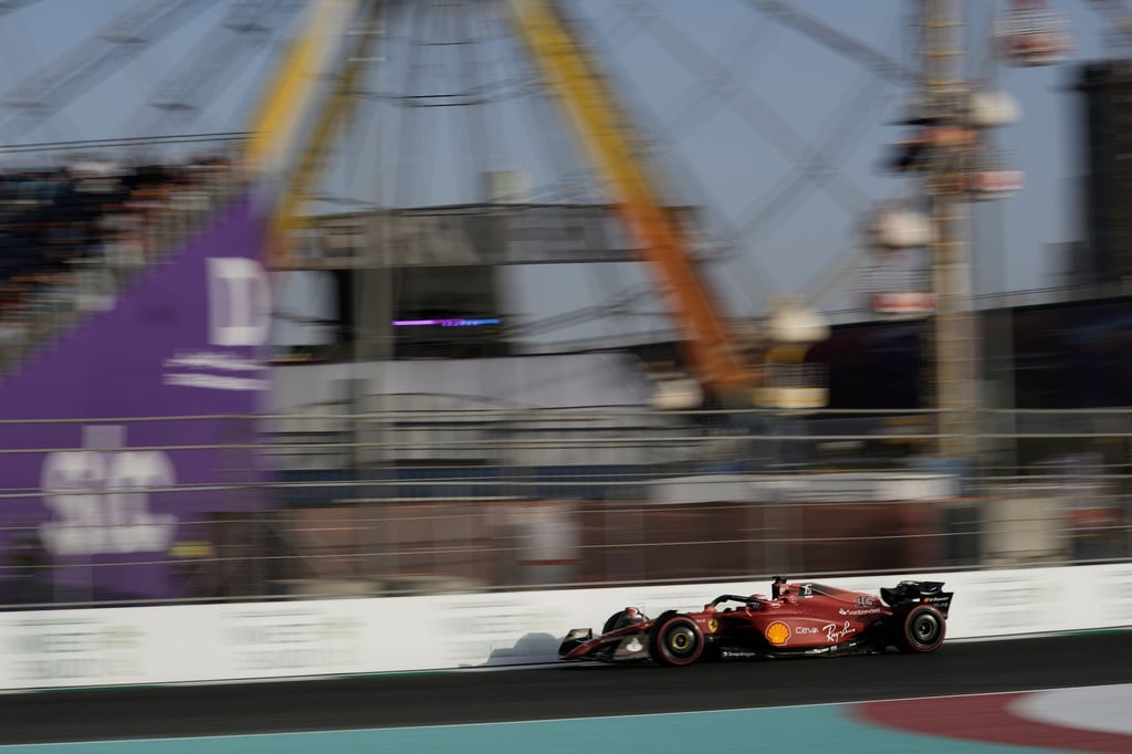 Im Abschlusstraining für den Großen Preis von Saudi-Arabien war erneut Ferrari-Pilot Charles Leclerc der Schnellste.