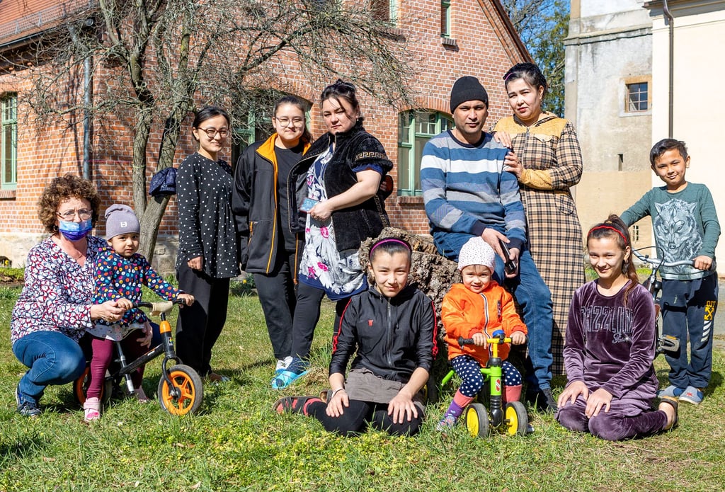 Zwei ukrainische Flüchtlingsfamilien halten sich im Kinderspielhaus der evangelischen Gemeinde in Zeitz auf.