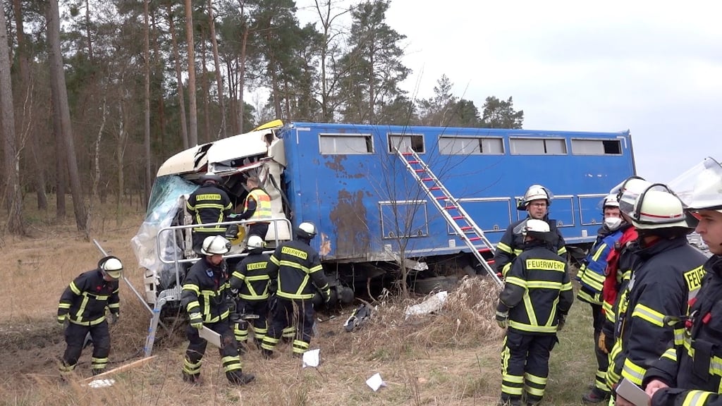 Auf der A2 bei Theesen ereignete sich ein Unfall.