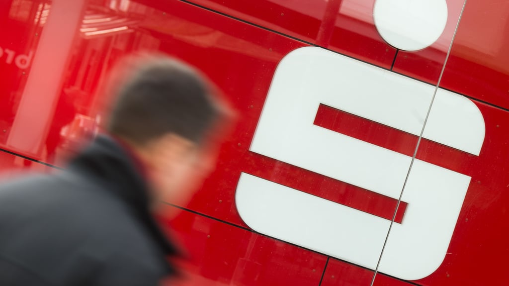 Sparkasse MansfeldSüdharz erhöht Gebühren Rund 30.000 Kunden betroffen