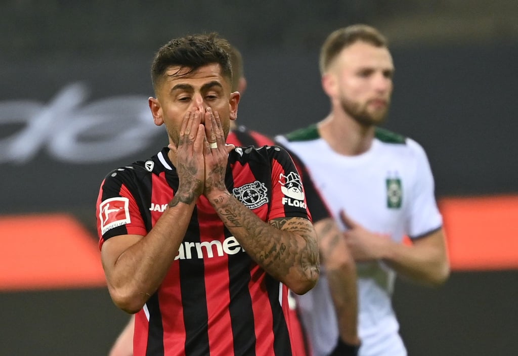 Bayer Leverkusens Kerem Demirbay muss nach Schiedsrichter-Kritik 10.000 Euro Strafe zahlen.