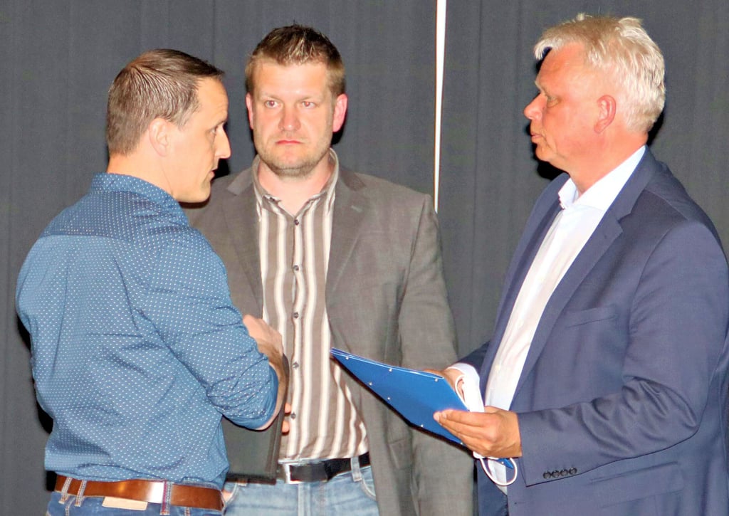 Stefan Crackau, Manfred Michael Sinn und Dyrk Ruffer (von links) bewerben sich um das Amt des Bürgermeisters der Gemeinde Zielitz.