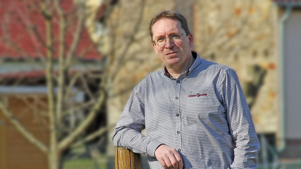 Matthias Finke (49) wohnt seit 1998 in Eilsleben. Nun stellt er sich als parteiloser Kandidat zur Wahl des Bürgermeisters. Sein Ziel für den 10. April: "Eine Stichwahl ist ja sehr wahrscheinlich, die möchte ich erreichen."