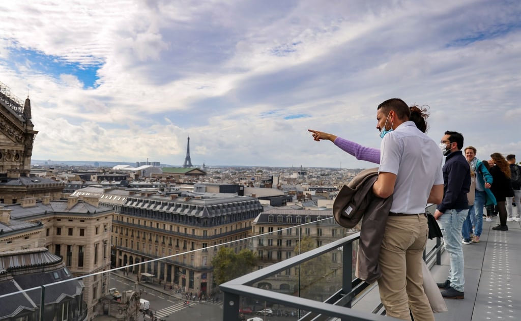 Hallo Paris! Das ist jetzt wieder mit deutlich weniger Einschränkungen möglich.