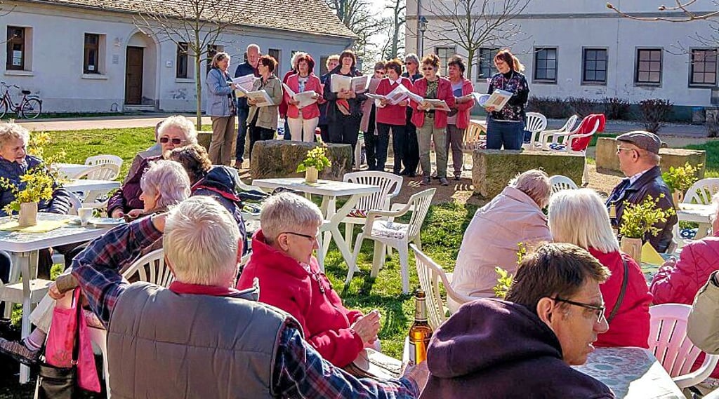 Frühlingsfeste in Radis haben Tradition: hier im Jahr 2019