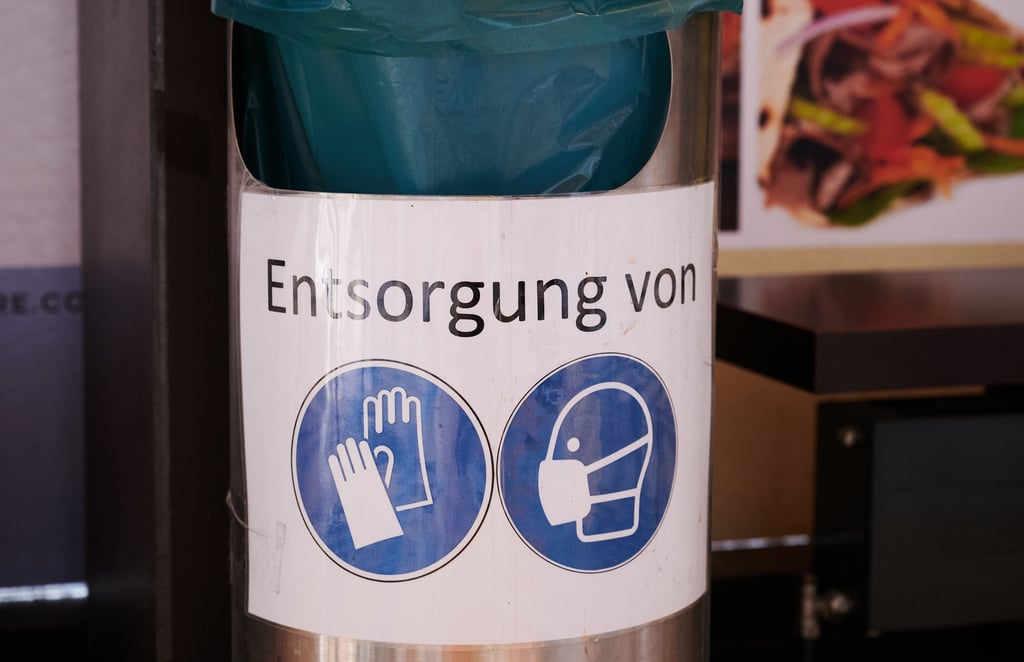 Die Maskenpflicht entfällt in Sachsen-Anhalt ab Sonntag weitestgehend.