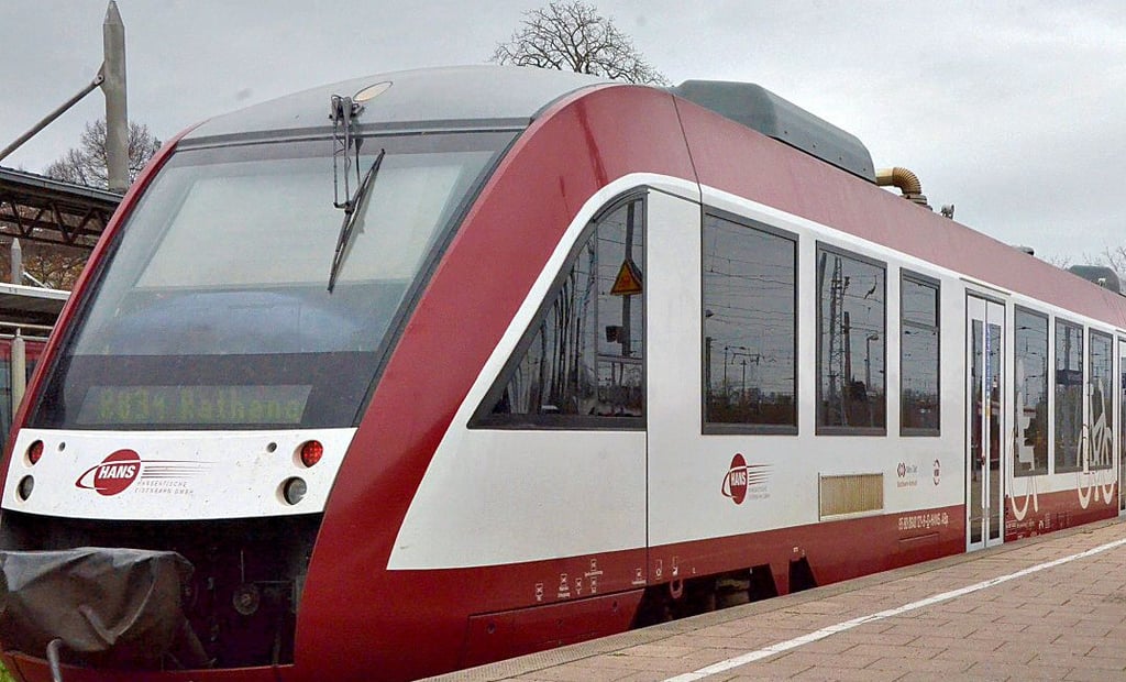 Derzeit verkehrt die Regionalbahn alle zwei Stunden zwischen Stendal und Rathenow.