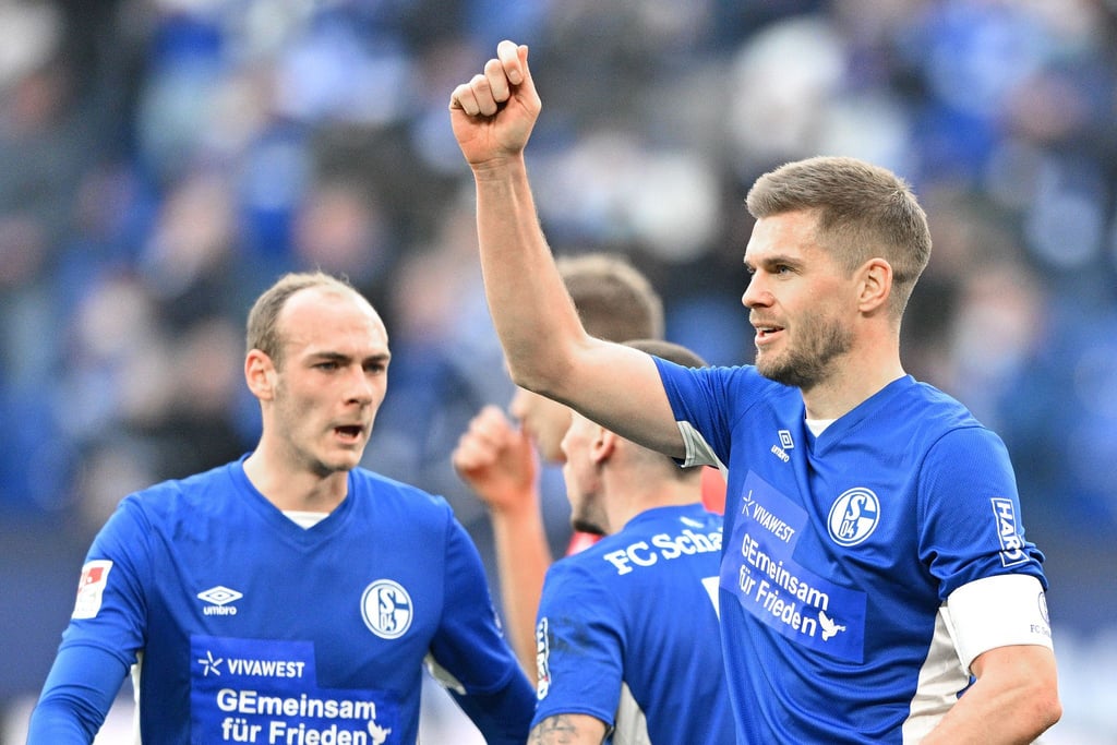 Geht auch in der Saison 2022/23 für Schalke auf Torejagd: Simon Terodde.