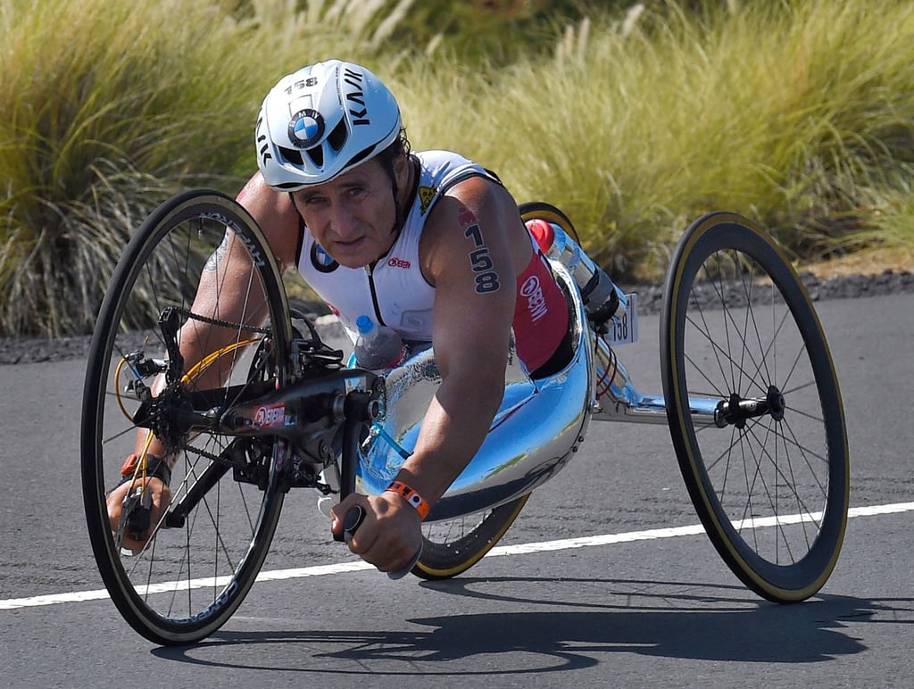 Alessandro Zanardi, ehemaliger Formel-1-Pilot, bei der Ironman-Triathlon-Weltmeisterschaft 2015 auf Hawaii.