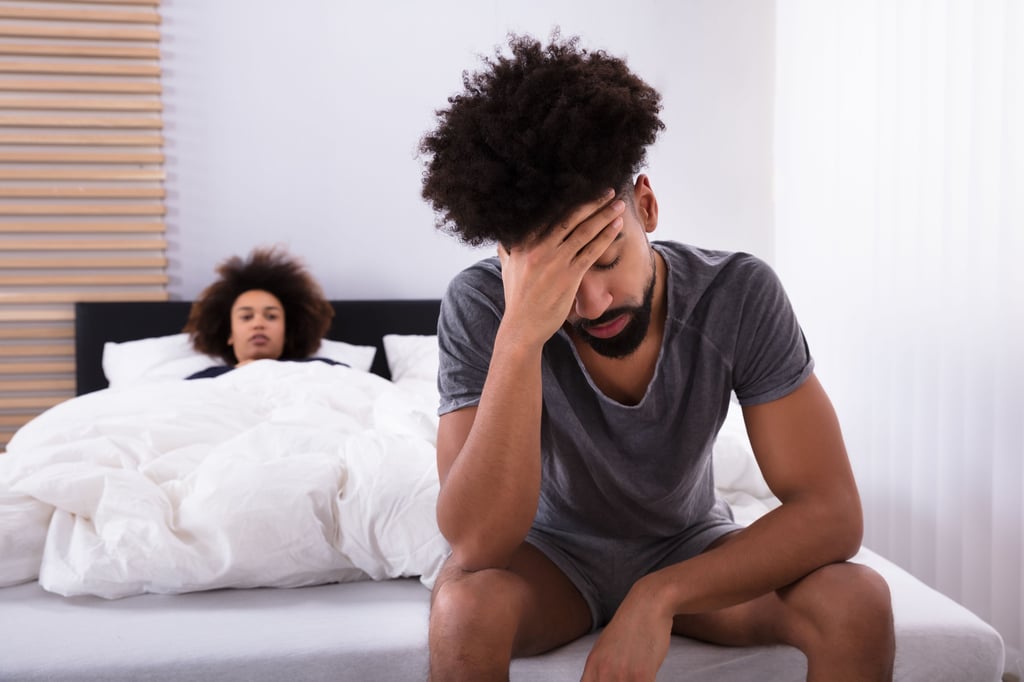 Viele Probleme innerhalb einer Beziehung können Menschen dazu bewegen, fremd zu gehen.