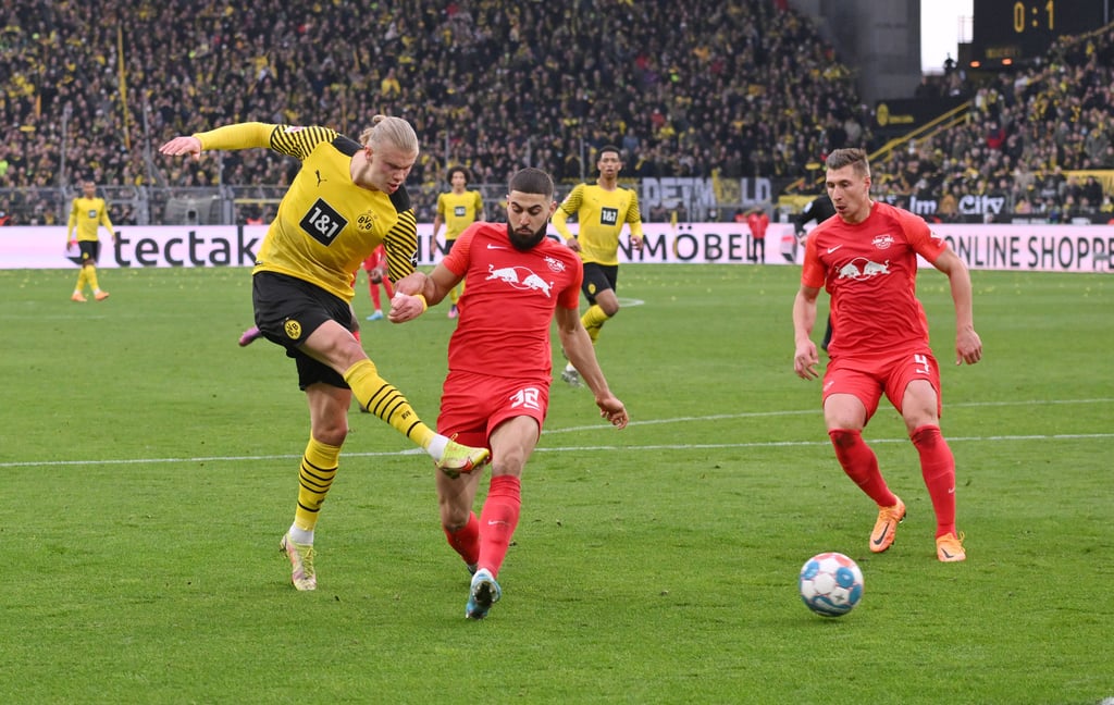 Willi Orban (r.) und Josko Gvardiol (Mitte) ließen gegen den BVB wenig zu.