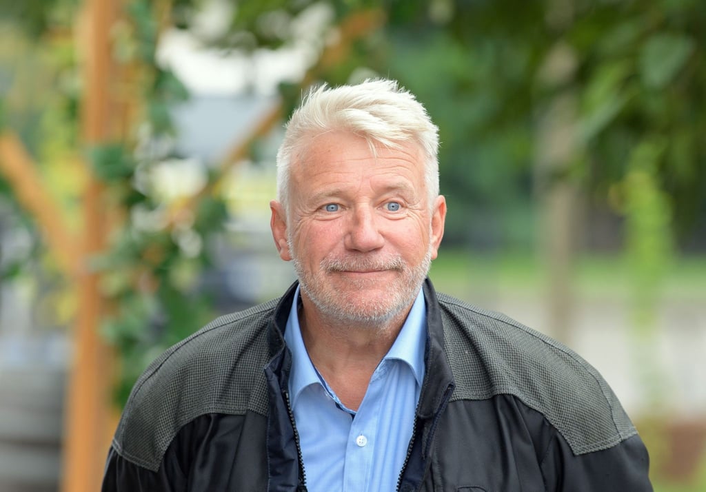 Schauspieler Jörg Schüttauf hat verraten, wo er seine Auszeichnungen stehen hat.