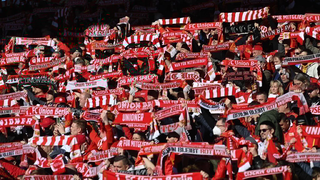 7000 Fans von Union Berlin werden beim Pokal-Halbfinale gegen RB Leipzig mit dabei sein.