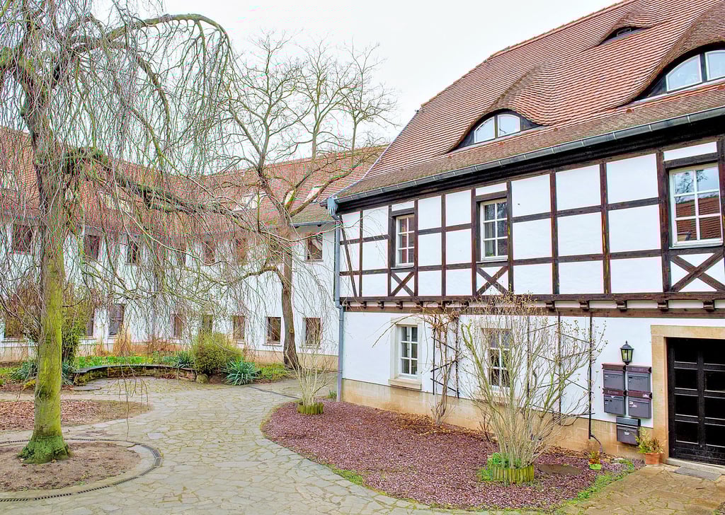 Der Frühling macht erst einmal Pause, das Evangelische Bildungshaus nicht. Hier in Schönburg wappnet man sich für die Saison, in der man auch stark auf Touristen setzt.
