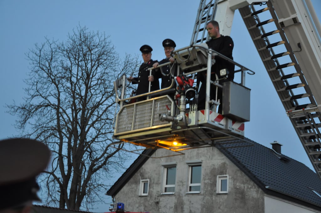 Mit dem Hubsteiger der Zerbster Feuerwehr ging es hoch hinaus.
