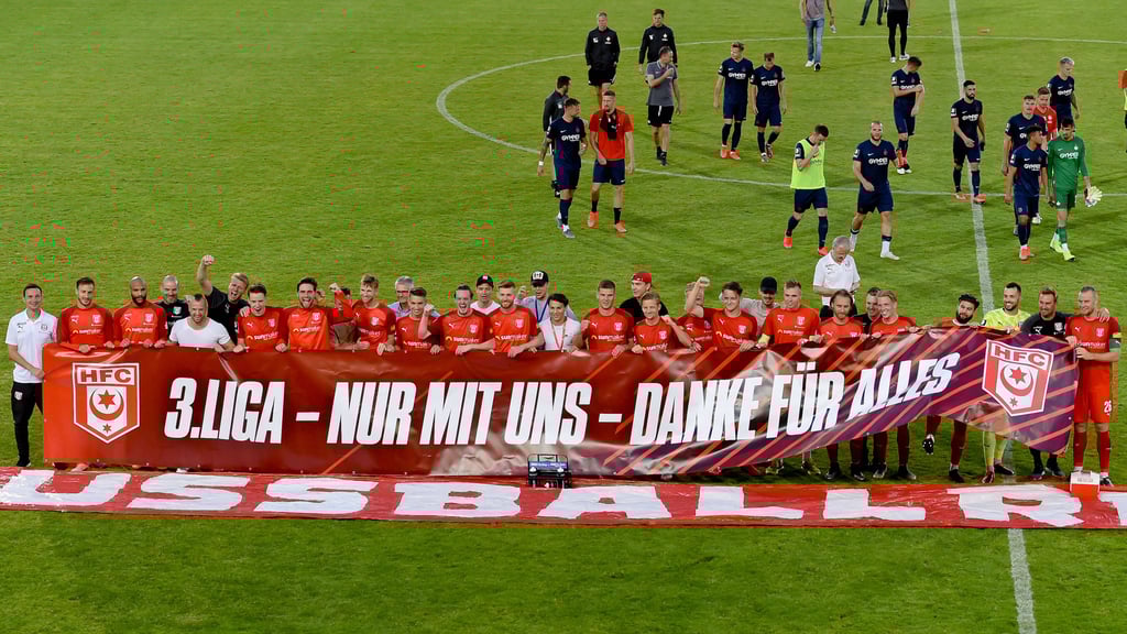 Die Saison 2020/21 endete für den Halleschen FC einmal mehr mit dem Klassenerhalt in der 3. Liga.