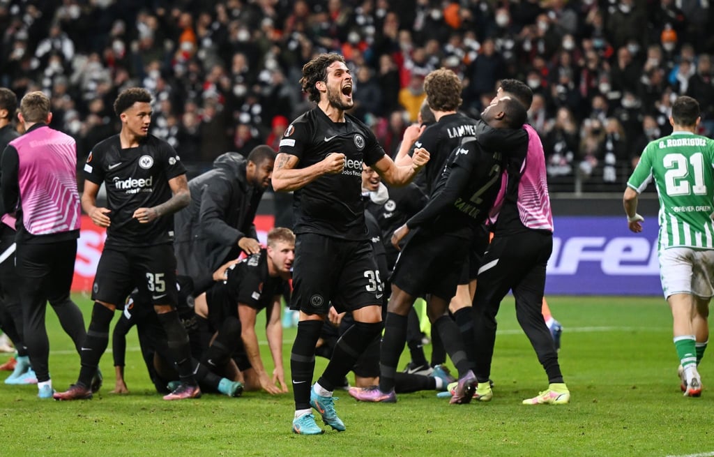 Eintracht Frankfurt trifft im Viertelfinale in der Europa League auf den FC Barcelona.