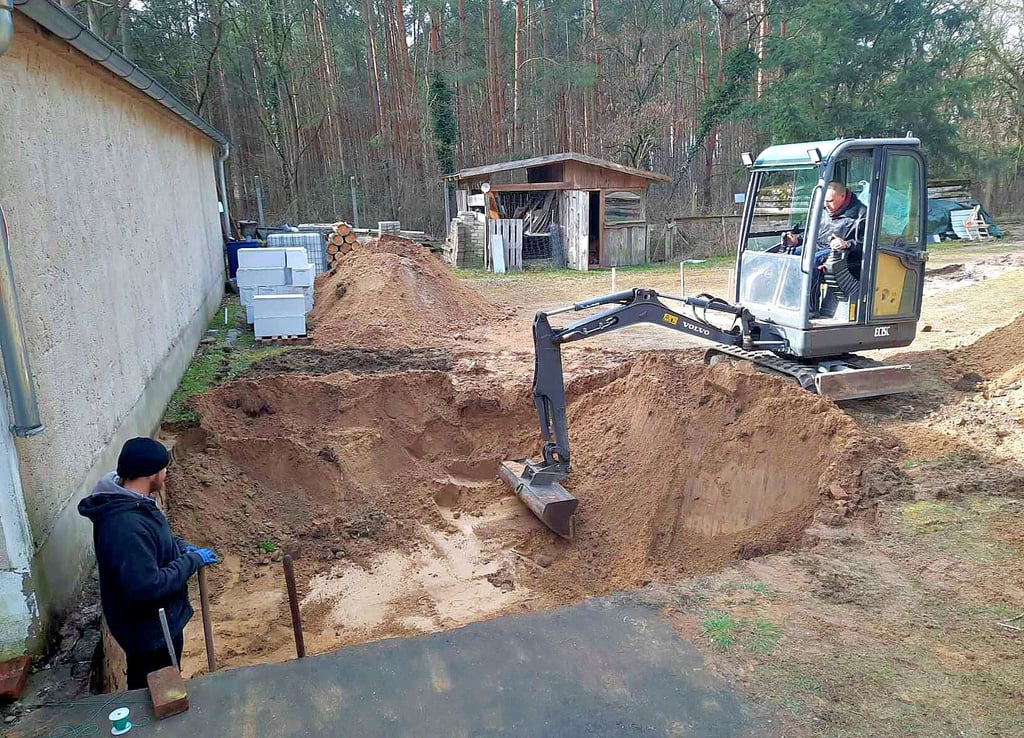 Am Dienstag haben auf dem Nitzower Schützenplatz die Arbeiten für den Bau eines Sanitärgebäudes begonnen.