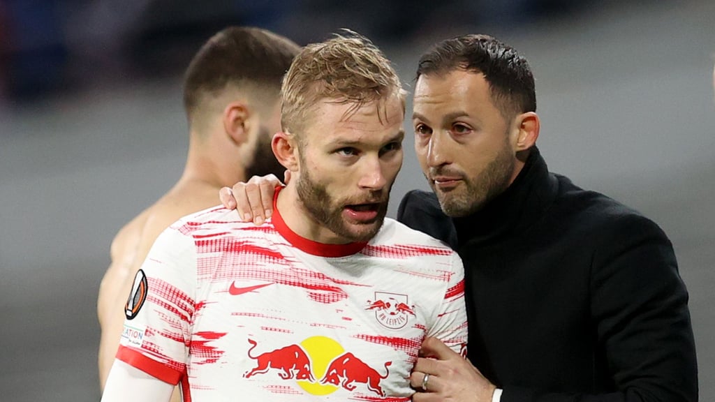 Psst, Konni: „Es nur auf Konter auszulegen, wäre falsch”, sagt Domenico Tedesco über das Rückspiel von RB Leipzig bei Atalanta Bergamo.