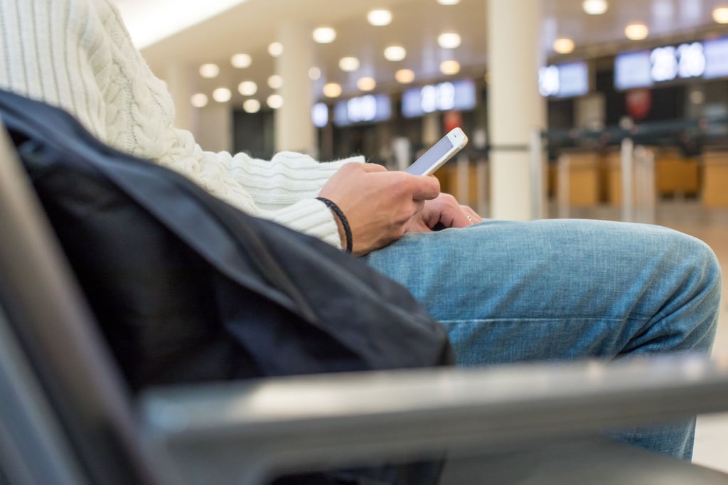 Wo es welche Flughafen-WLAN-Netze gibt und wie deren Passwörter lauten, das verrät eine Karte, die der Reiseblog „Foxnomad.com“ veröffentlicht hat.