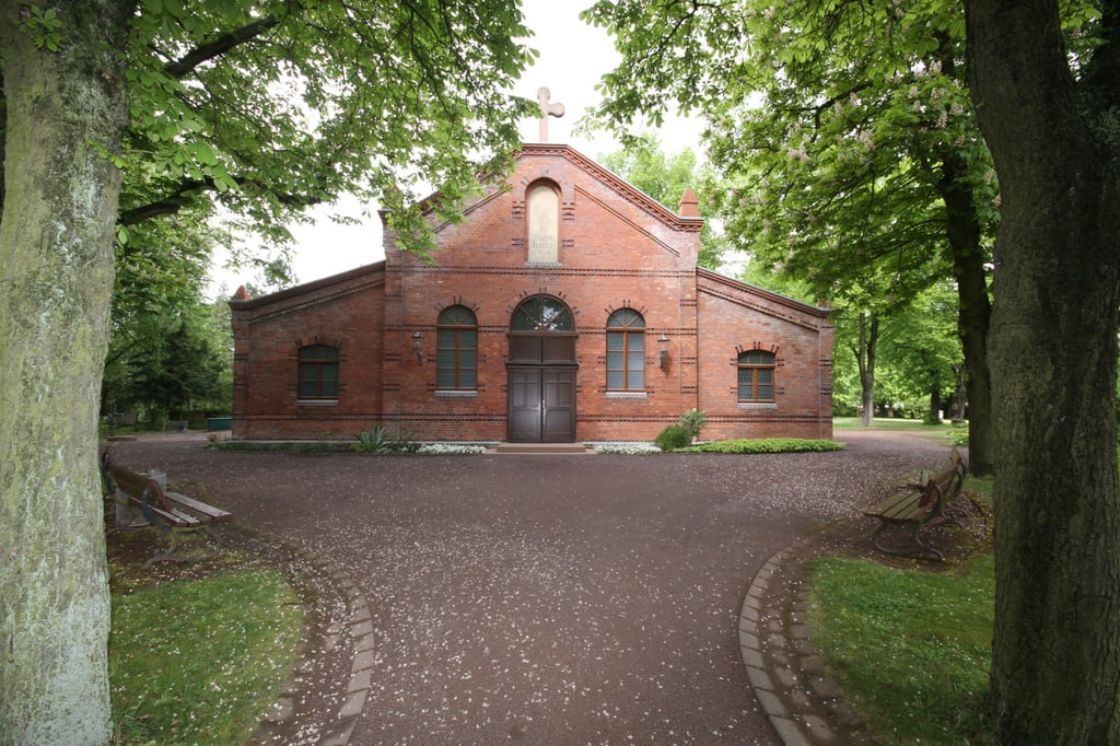 Friedhofskapelle auf dem Friedhof Groß Ottersleben in der Wanzleber Chaussee