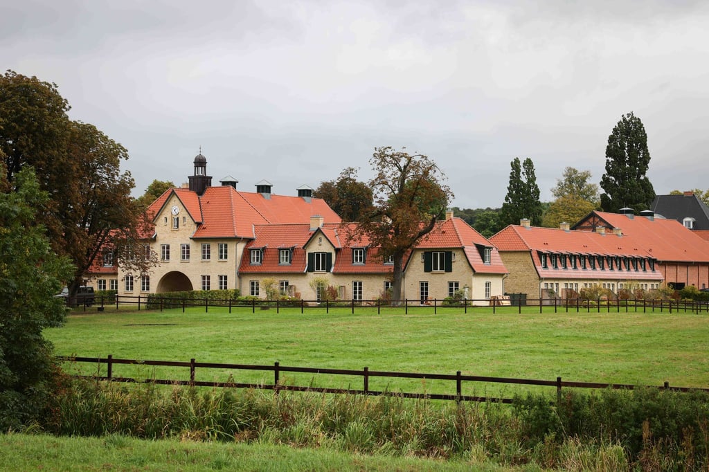 Das Torhaus und weitere Gebäude und Stallungen auf Gut Immenhof wurden aufwendig restauriert.