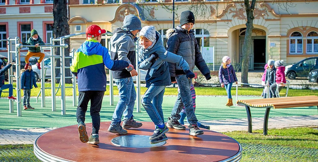 Auf der neuen Holländerscheibe sind Geschick, Schwindelfreiheit und vor allem eine gute Koordination gefragt.