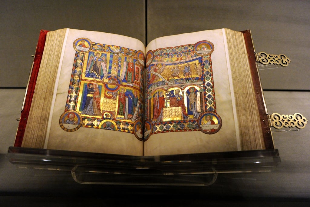 Der Evangeliar Heinrichs des Löwen: In einer großen Sonderausstellung soll das einst teuerste Buch der Welt zum ersten Mal seit 2015 wieder gezeigt werden.