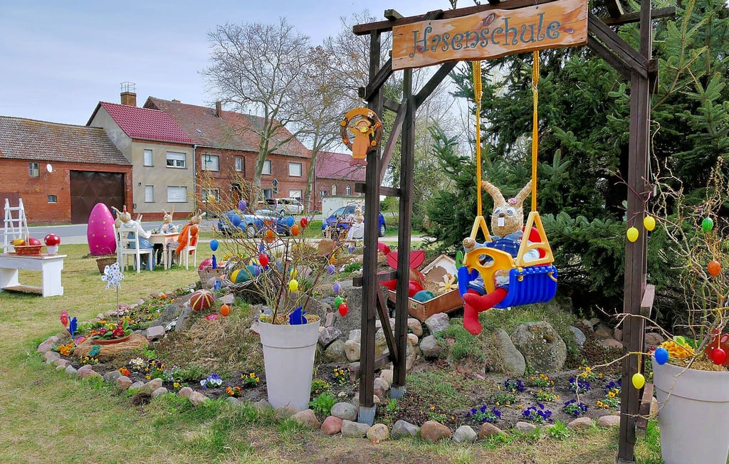 Die Hasenschule in Meltendorf bietet auch Menschenkindern viel Unterhaltung.
