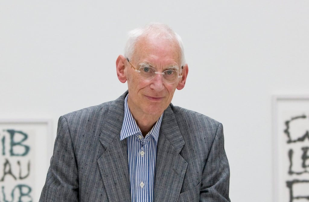 Franz Mon 2010 in Zürich. Jetzt ist der Autor mit 95 Jahren gstorben.