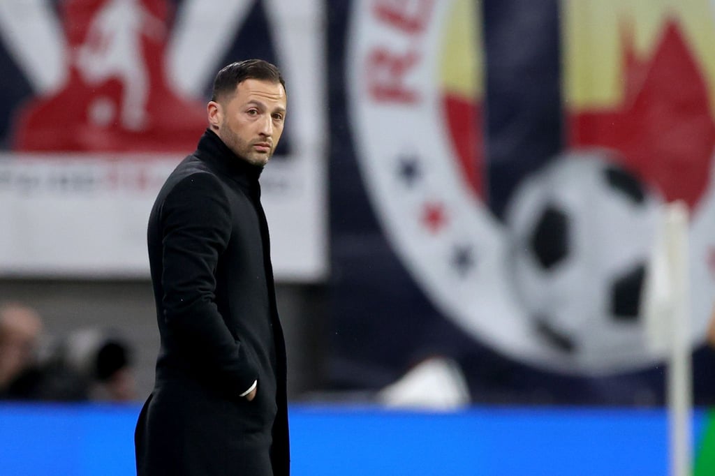 Erwartet von seinem Team eine Steigerung in Bergamo: RB-Coach Domenico Tedesco.