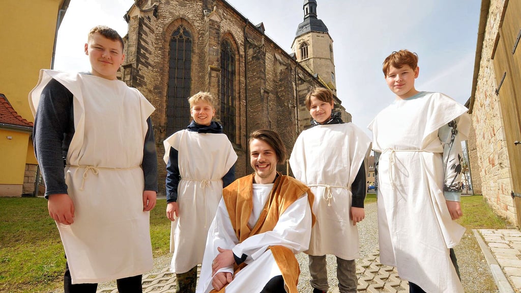Georg-Johann Kauf (Mitte) mit seinen „Jüngern“ Sebastian Schäler, Paul Schneller sowie Frieder und Tillmann Much (v. l.).