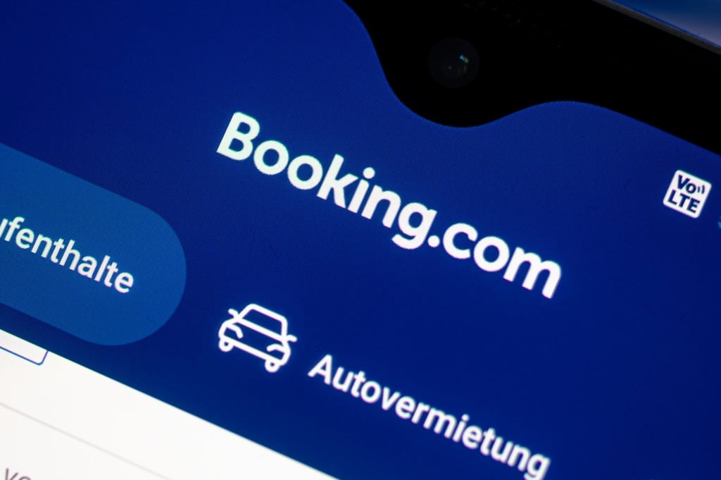 Der Internet-Plattform Booking.com droht in einem Rechtsstreit über die Online-Buchung von Unterkünften eine Niederlage vor einem deutschen Gericht.