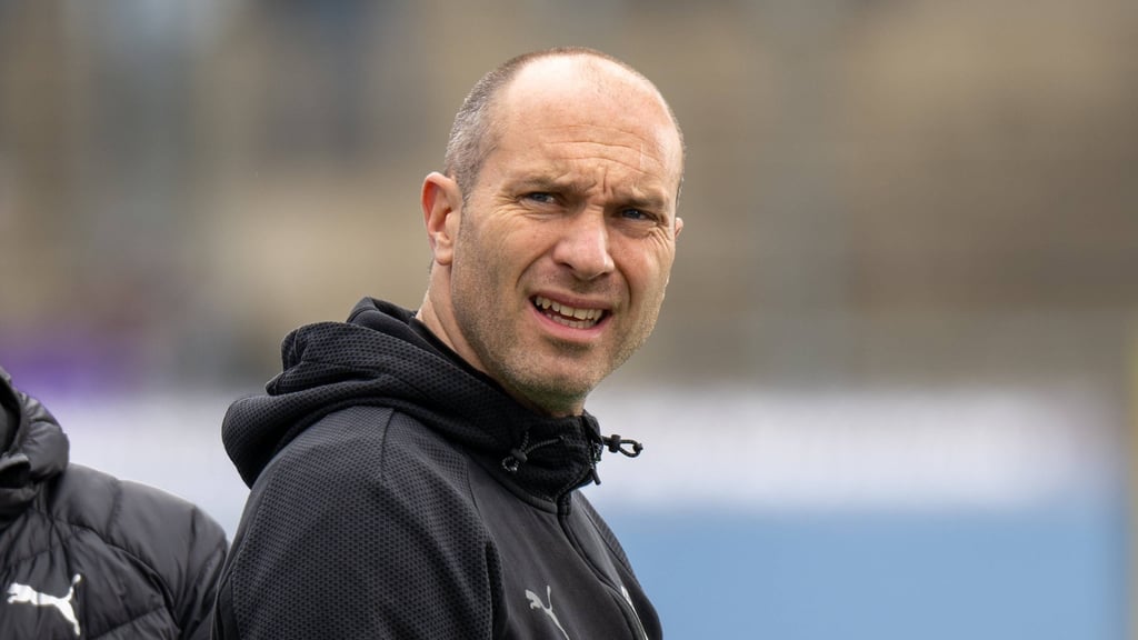 Vfl-Trainer Daniel Scherning kritisiert die Spielansetzung für sein Team im Aufstiegsrennen.