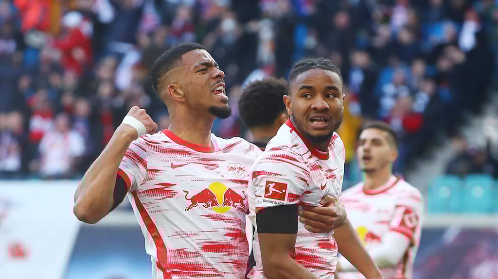 Heute jubeln sie gemeinsam bei RB Leipzig: Benjamin Henrichs und Christopher Nkunku.