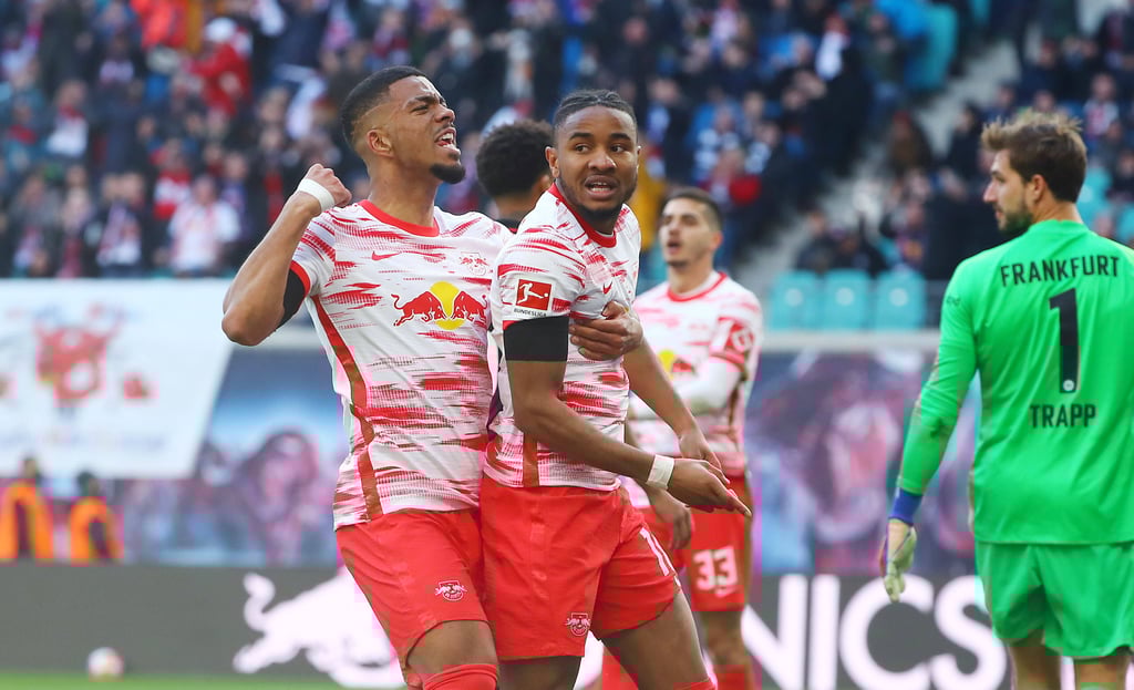 Heute jubeln sie gemeinsam bei RB Leipzig: Benjamin Henrichs und Christopher Nkunku.