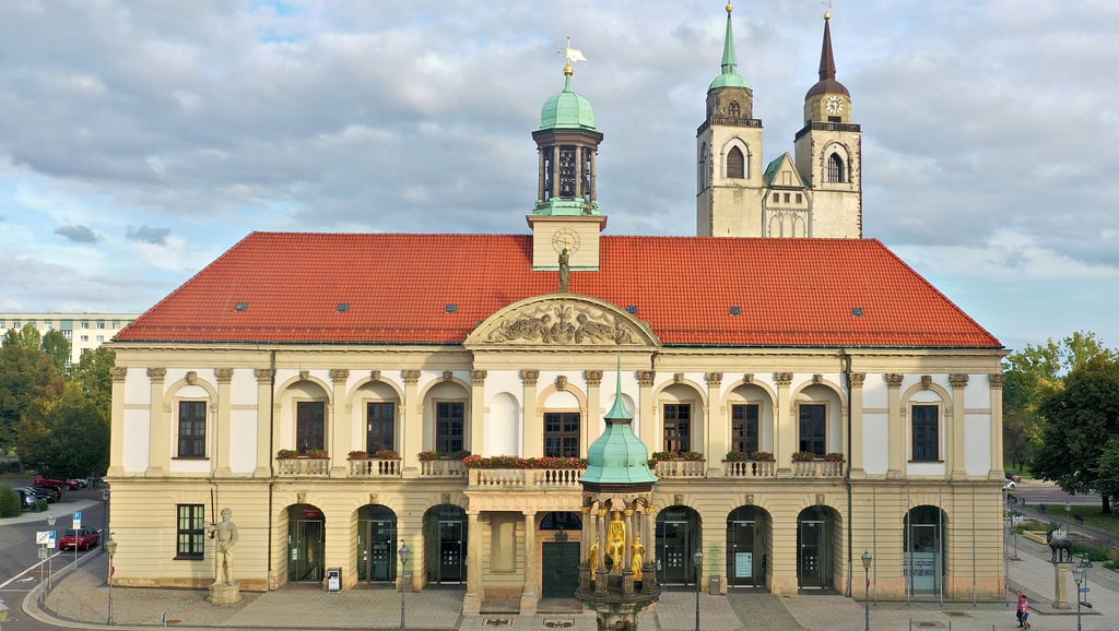 Das Magdeburger Rathaus am Alten Markt. Hier wird es einen Machtwechsel im Amt des Oberbürgermeisters geben.
