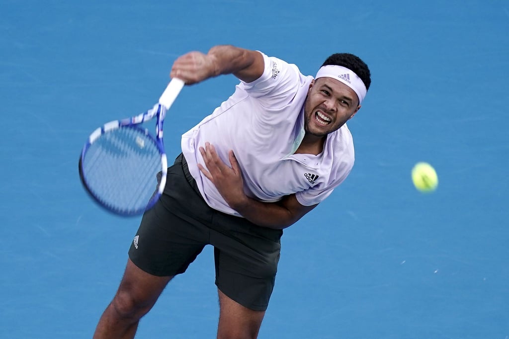 Der französische Tennisprofi Jo-Wilfried Tsonga hat sein Karriereende angekündigt.
