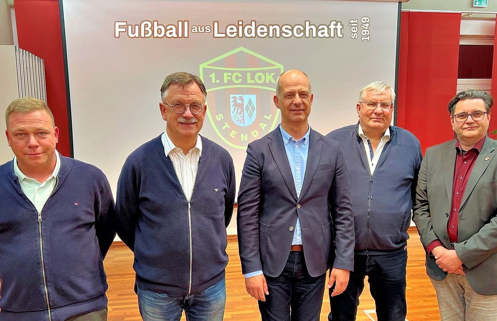 Das neue Präsidium des 1. FC Lok Stendal (von links): Nico Wiegel, Uwe Balliet, ThomasWeise, Torsten Pfeiffer und Klaus-Werner Höppner.