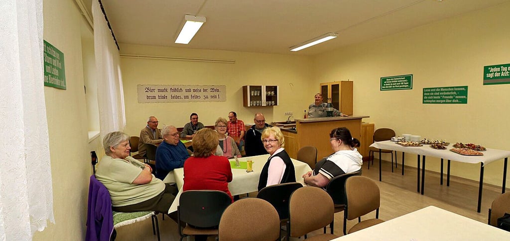 Blick in die Scheunenklause, die der Holzdorfer Heimatverein geschaffen hat.