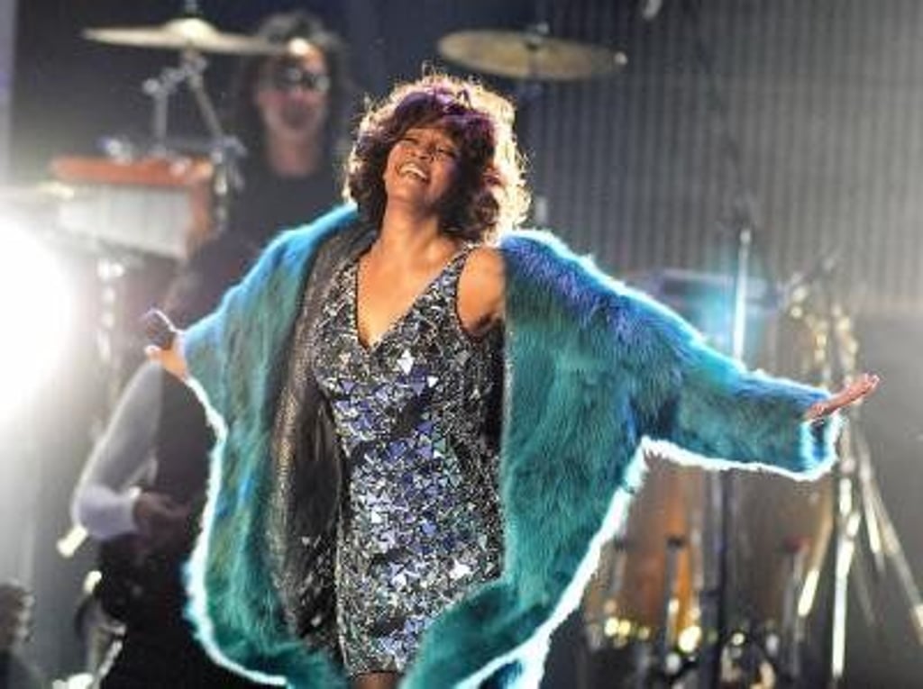 Whitney Houston sang und niemand hörte zu.