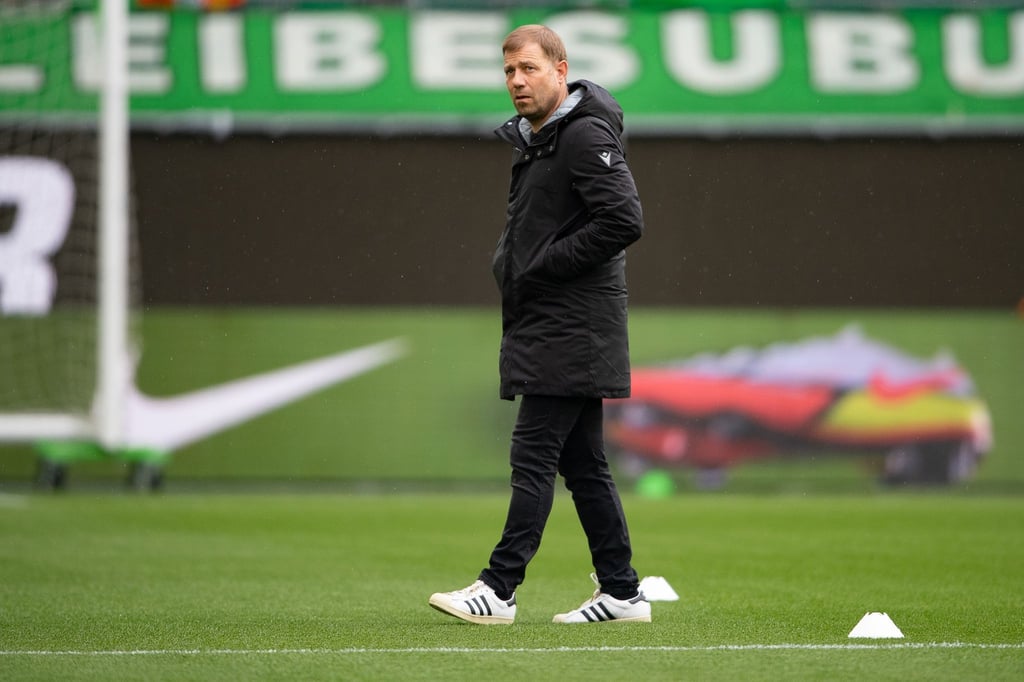 Arminia Bielefeld hat sich vier Spieltage vor Saisonende von Trainer Frank Kramer getrennt.