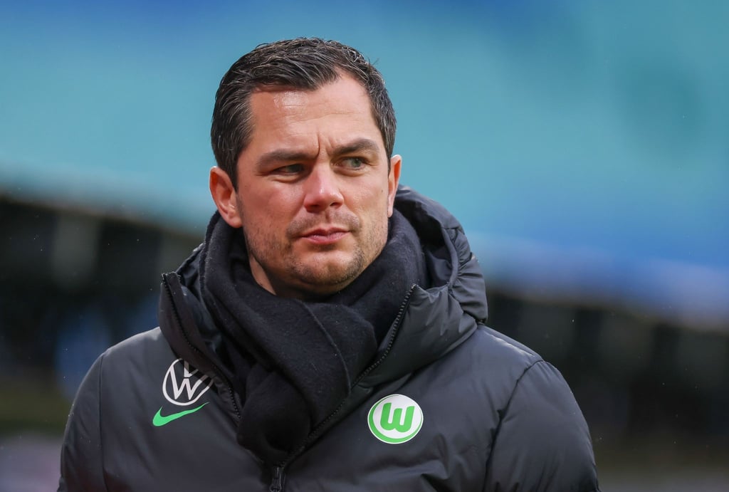 Wolfsburgs Sportdirektor Marcel Schäfer nimmt sein Team vor der Partie gegen Mainz in die Pflicht.