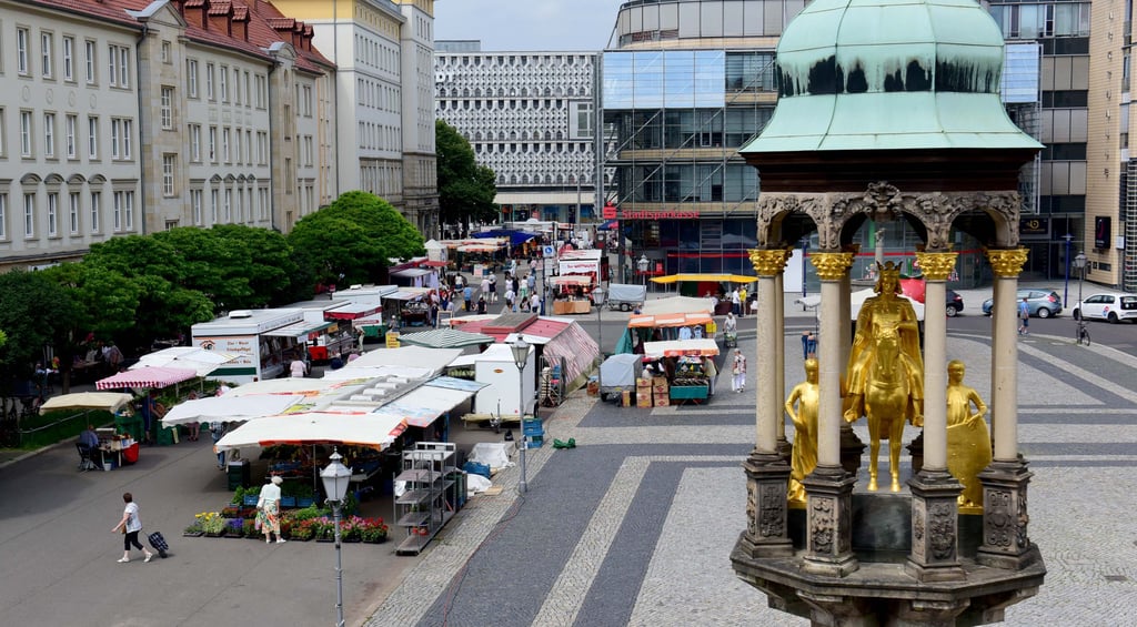 Der Magdeburger Wochenmarkt auf dem Alten Markt soll für Senioren attraktiver werden.